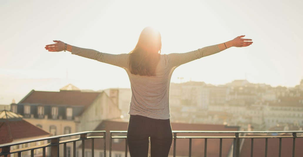 A women is enjoying her life